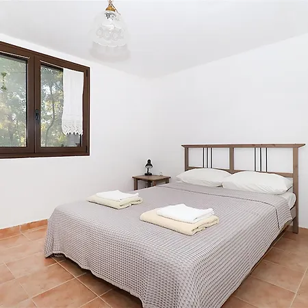 Iraklis Traditional House Sani 8 Guests * Παραλία Σάνη