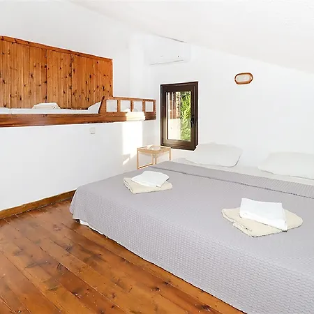 Iraklis Traditional House Sani 8 Guests Παραλία Σάνη