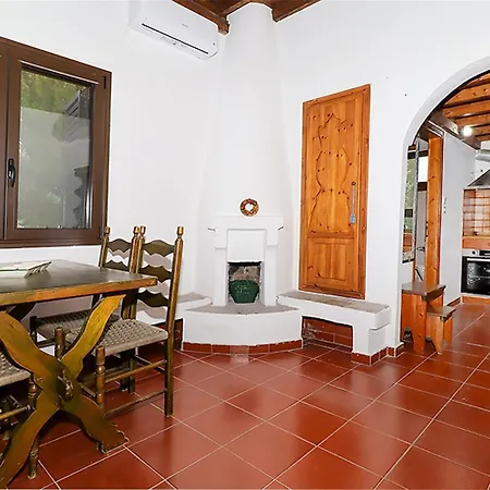 Σπίτι διακοπών Iraklis Traditional House Sani 8 Guests